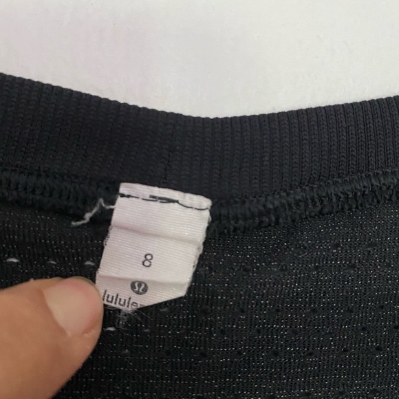 Lululemon Breeze By Tank - Picture 5 of 5